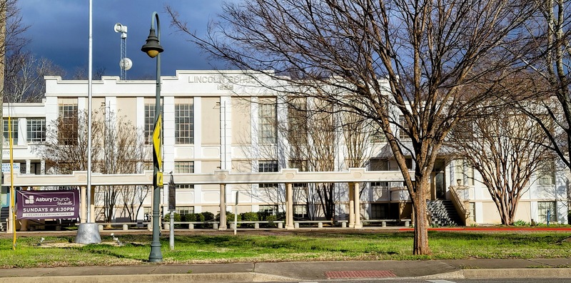 lincoln.mill.school.presentday.jpg